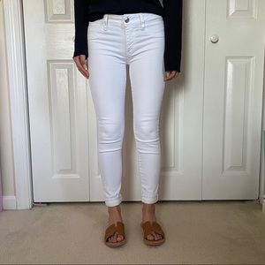 American Eagle Jean